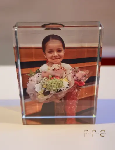 [CCPF00180X60FG] Custom Crystal Photo Frame 80X60 MM